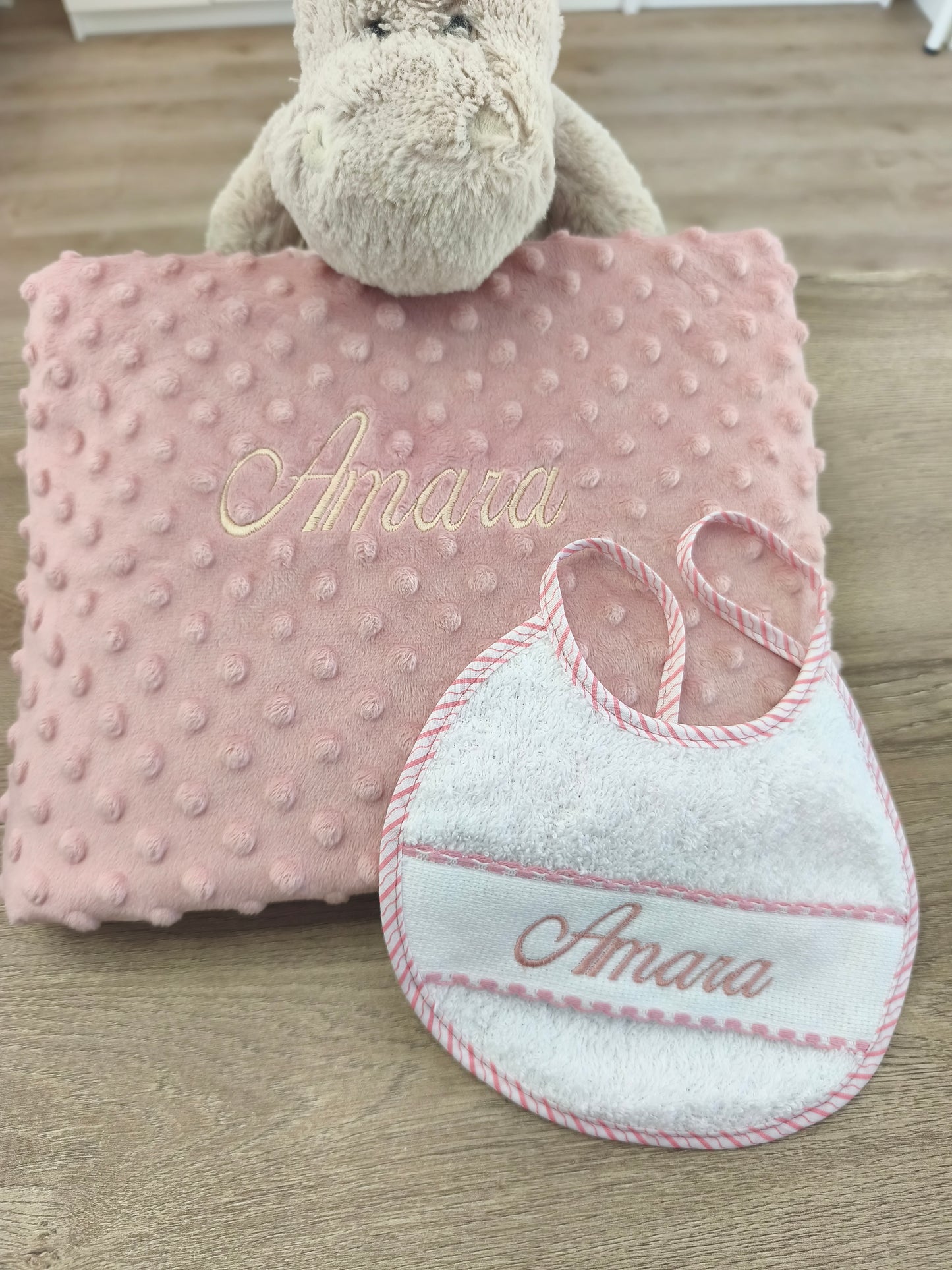 Manta + Babero personalizado