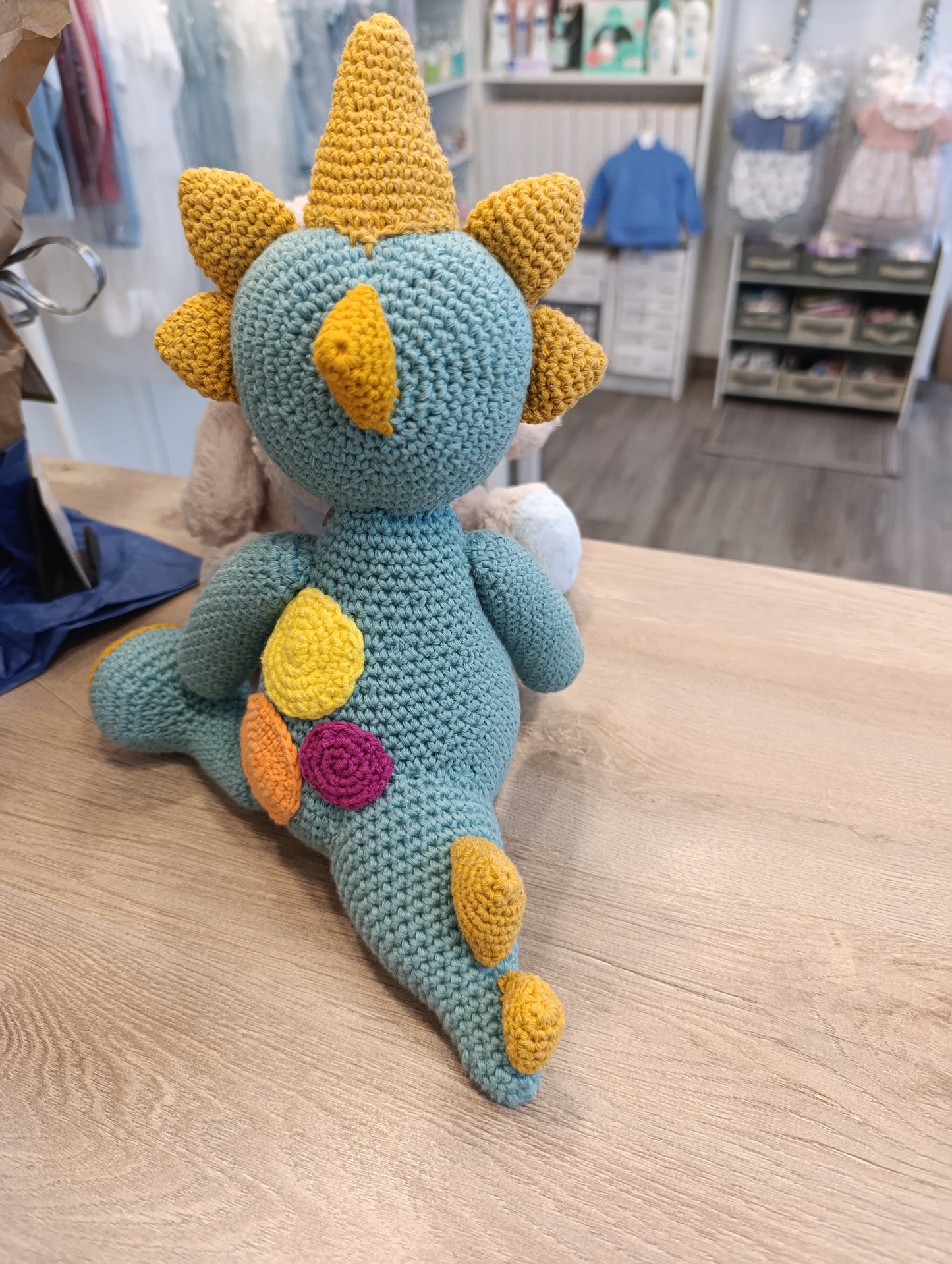 Amigurumi Dinosaurio Viajero