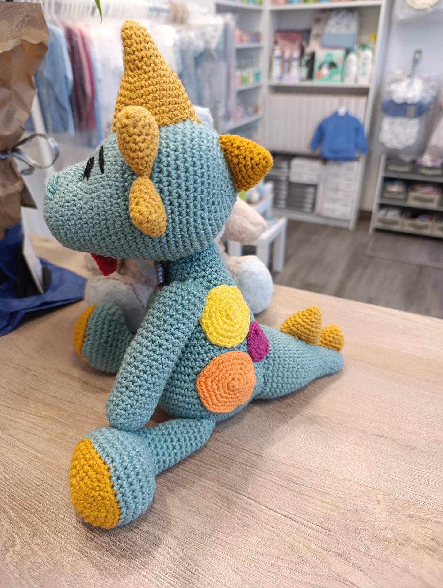 Amigurumi Dinosaurio Viajero