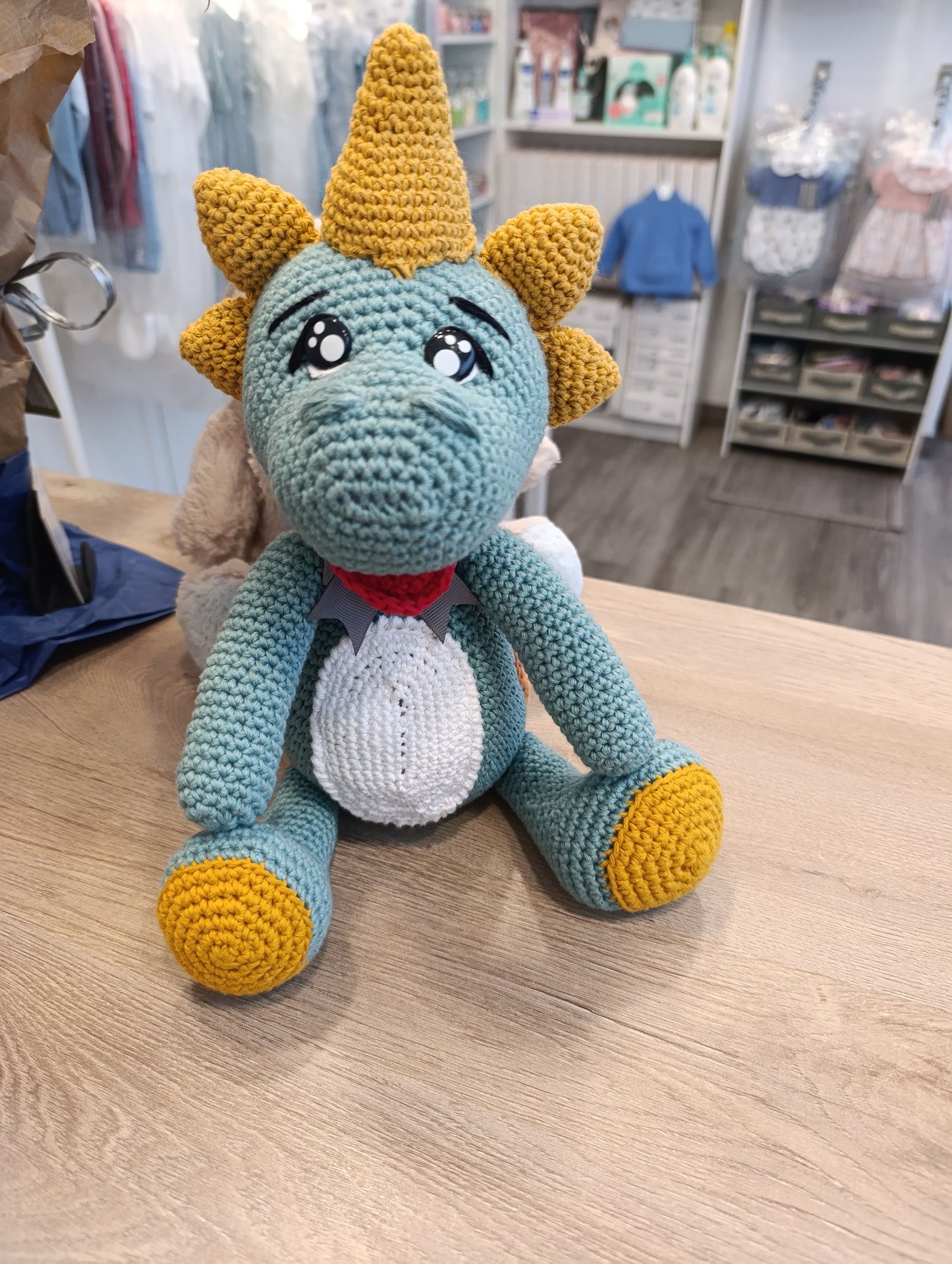 Amigurumi Dinosaurio Viajero