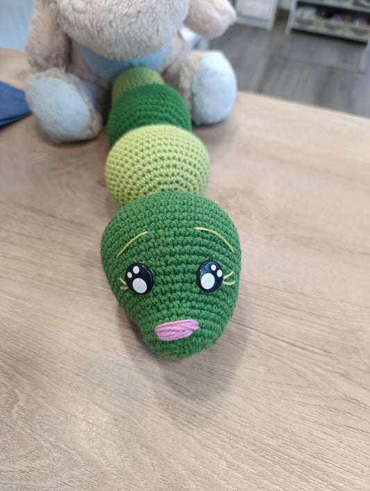 Amigurumi Gusano Sonajero
