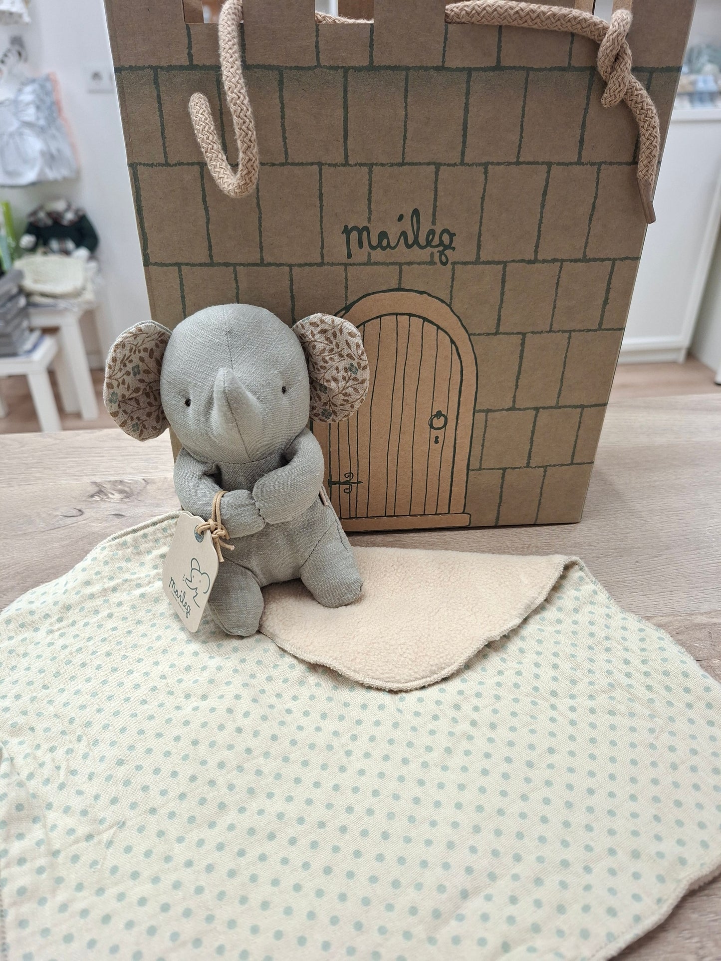 Elefante y Mantita Maileg