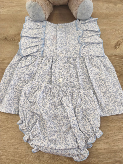 Vestido volantes celeste