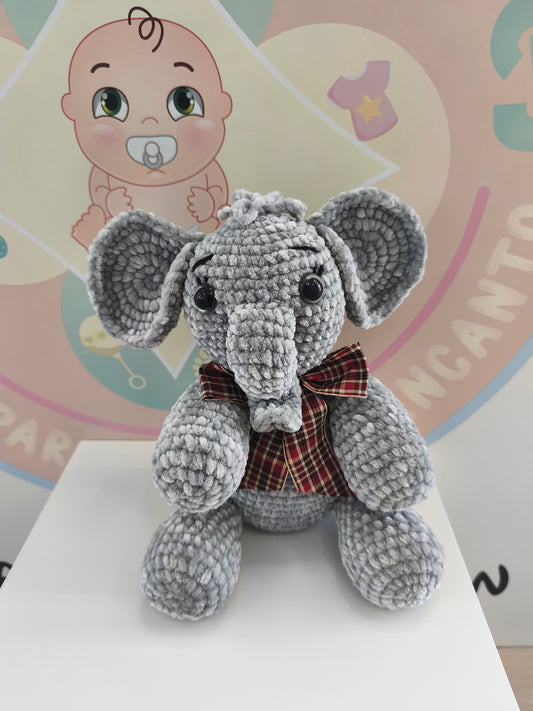 Elefante feliz