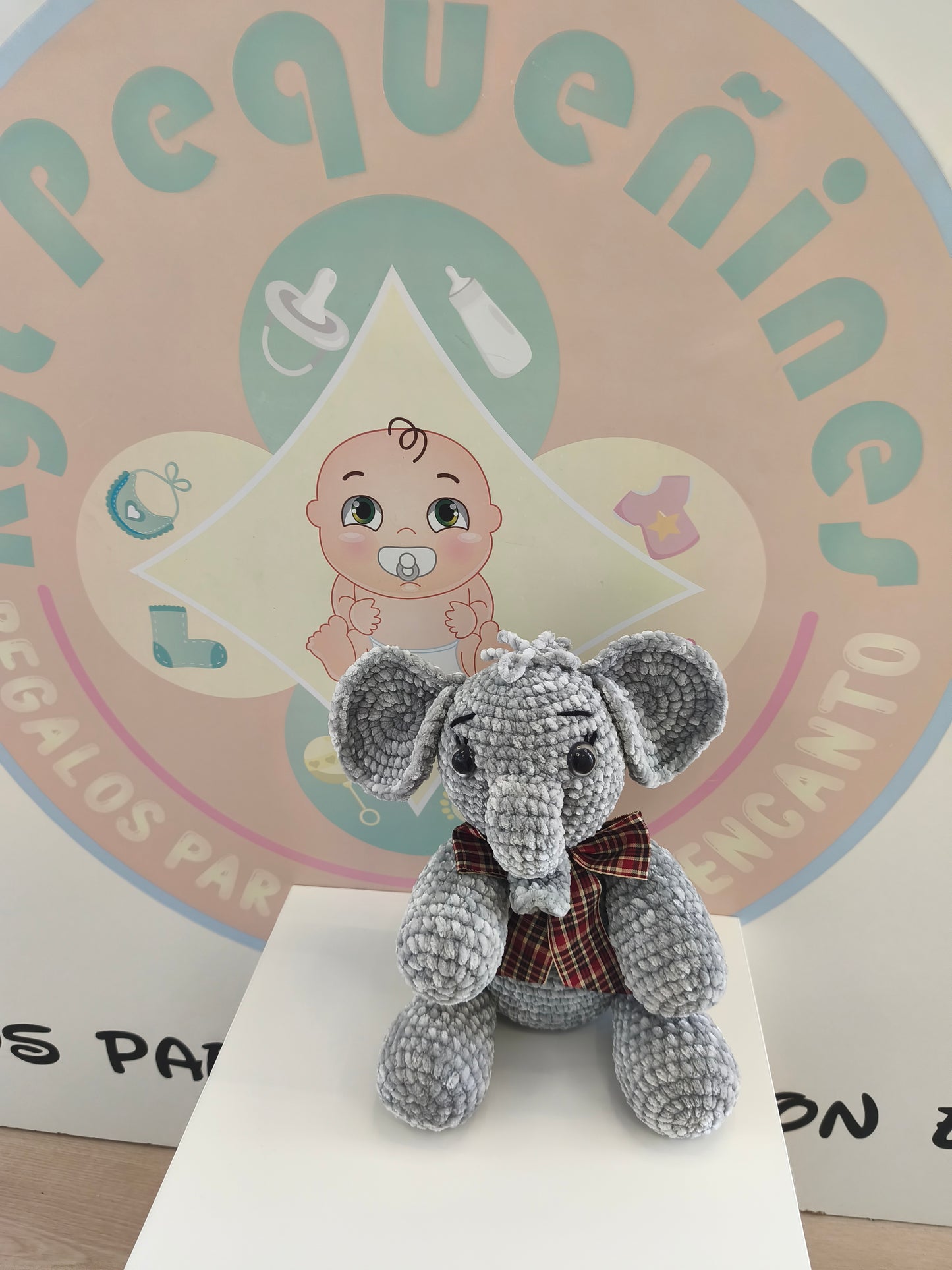 Elefante feliz