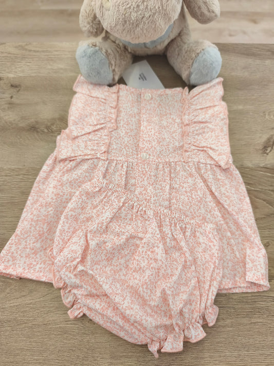 Vestido volantes rosa